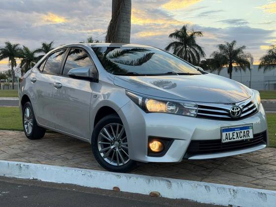 TOYOTA COROLLA 2.0 XEI 16V FLEX 4P AUTOMÁTICO TOYOTA COROLLA 2.0 XEI 16V FLEX 4P AUTOMÁTICO